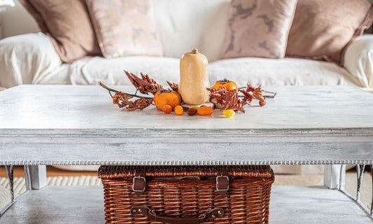 4 Essential Home Décor Items for Autumn