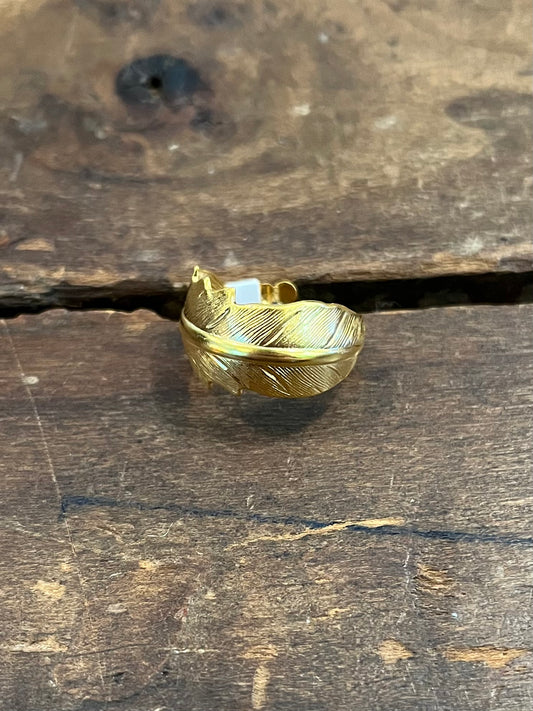 Gold Tone Leaf Ring-Jewelry > Apparel & Accessories > Jewelry > Rings-Quinn's Mercantile